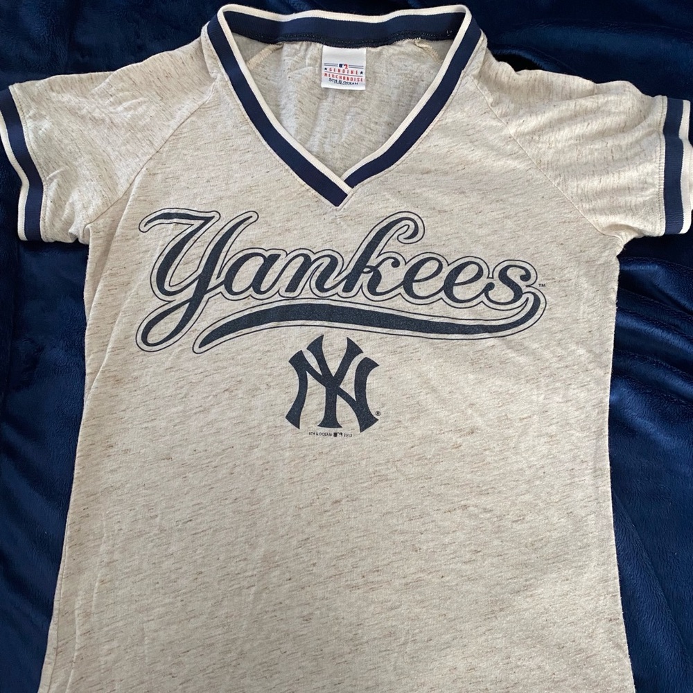 NY Yankee T-shirt